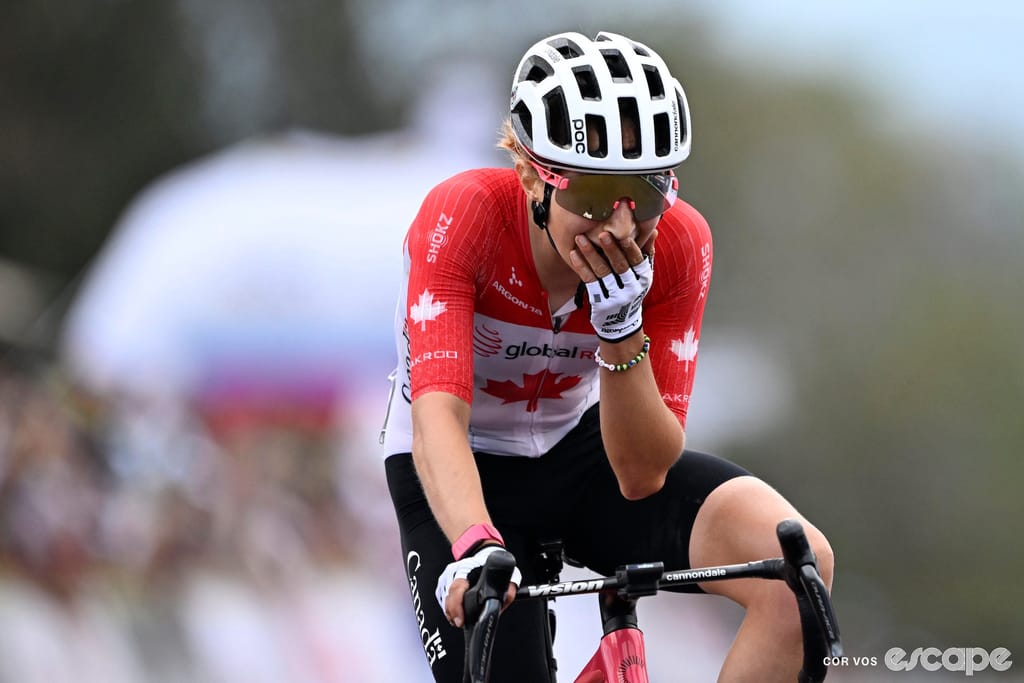Vallieres makes history as first Canadian to win World Championships
