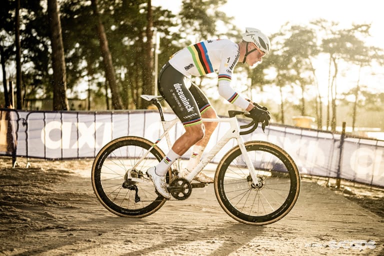Kerstperiode CX gallery, part 1: A diversity of dominance as Van der Poel returns