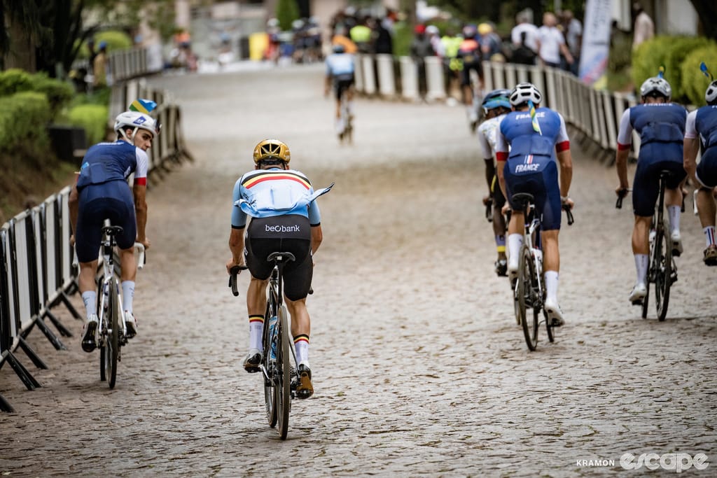 What does the men's peloton expect from the World Champs road race?