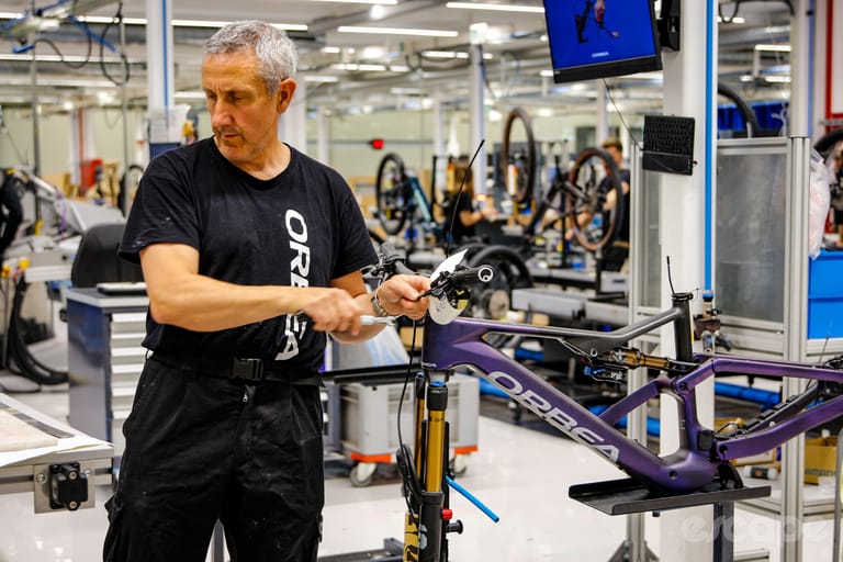 Behind the Curtain: Orbea bikes and Oquo wheels