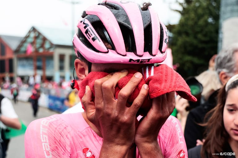 The Sin of Inaction: How Yates took the Giro, and UAE let it go